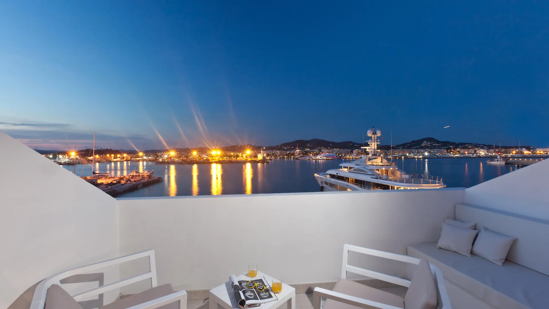 Ryans La Marina (Adults Only) Hotel Ibiza