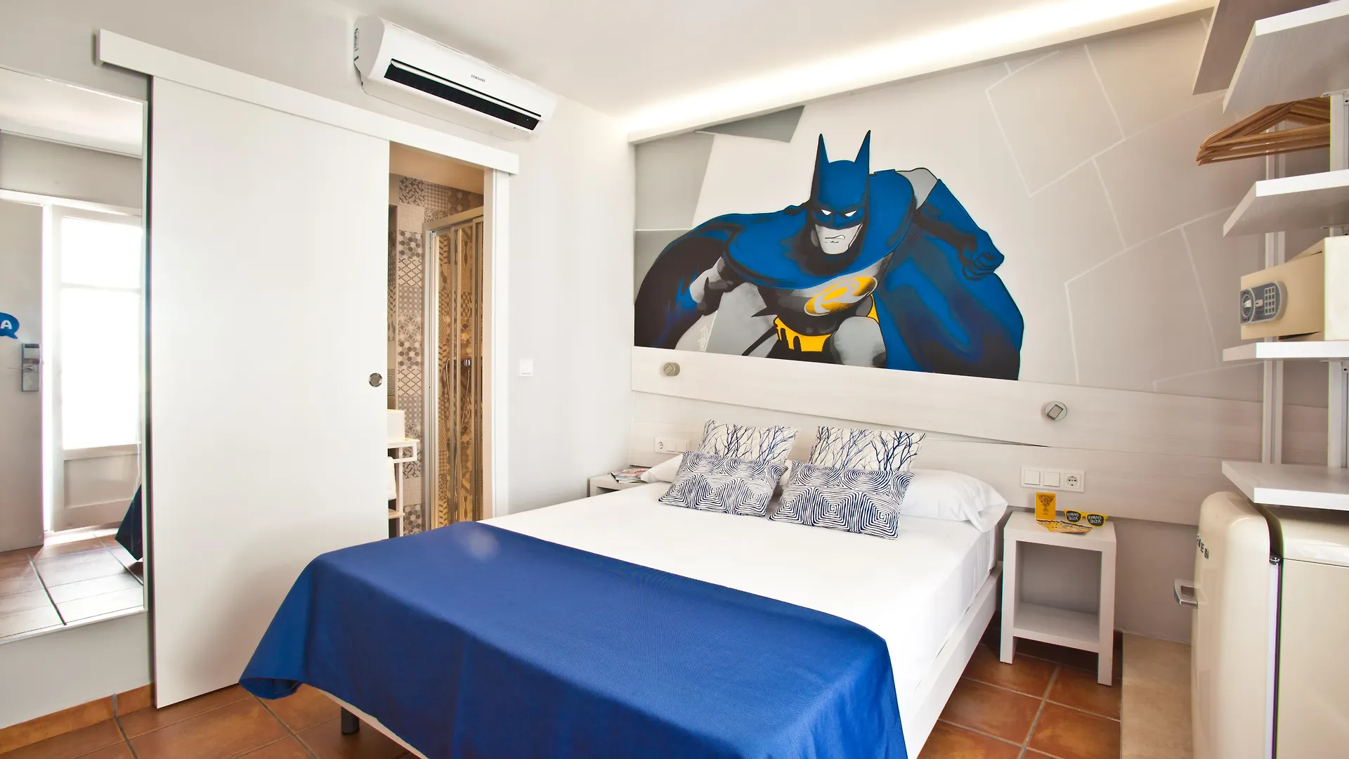 Ryans La Marina (Adults Only) Hotel Ibiza Town